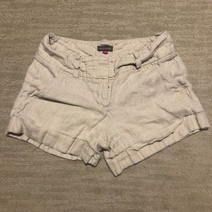 Vince Camuto linen shorts tan size 0 tan shorts Vince camuto shorts linen shorts